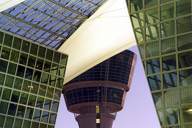 Flughafen München Tower vom MAC