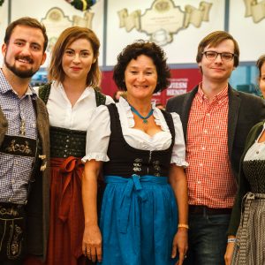 Das Munich Startup Team auf dem Oktoberfest-Networking der Bits and Pretzels