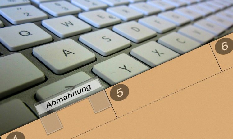 Abmahnungen Keyboard