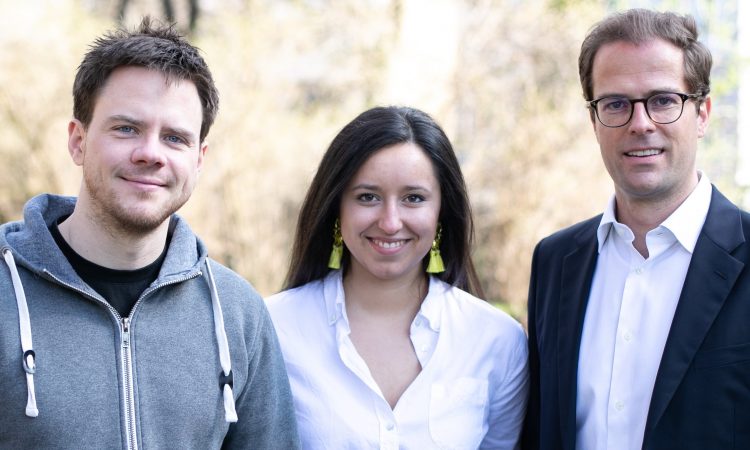 Das Gründerteam von Usercentrics Vinzent Ellissen, Lisa Gradow und Mischa Rürup (v.l., Foto: Raimar von Wienskowski)